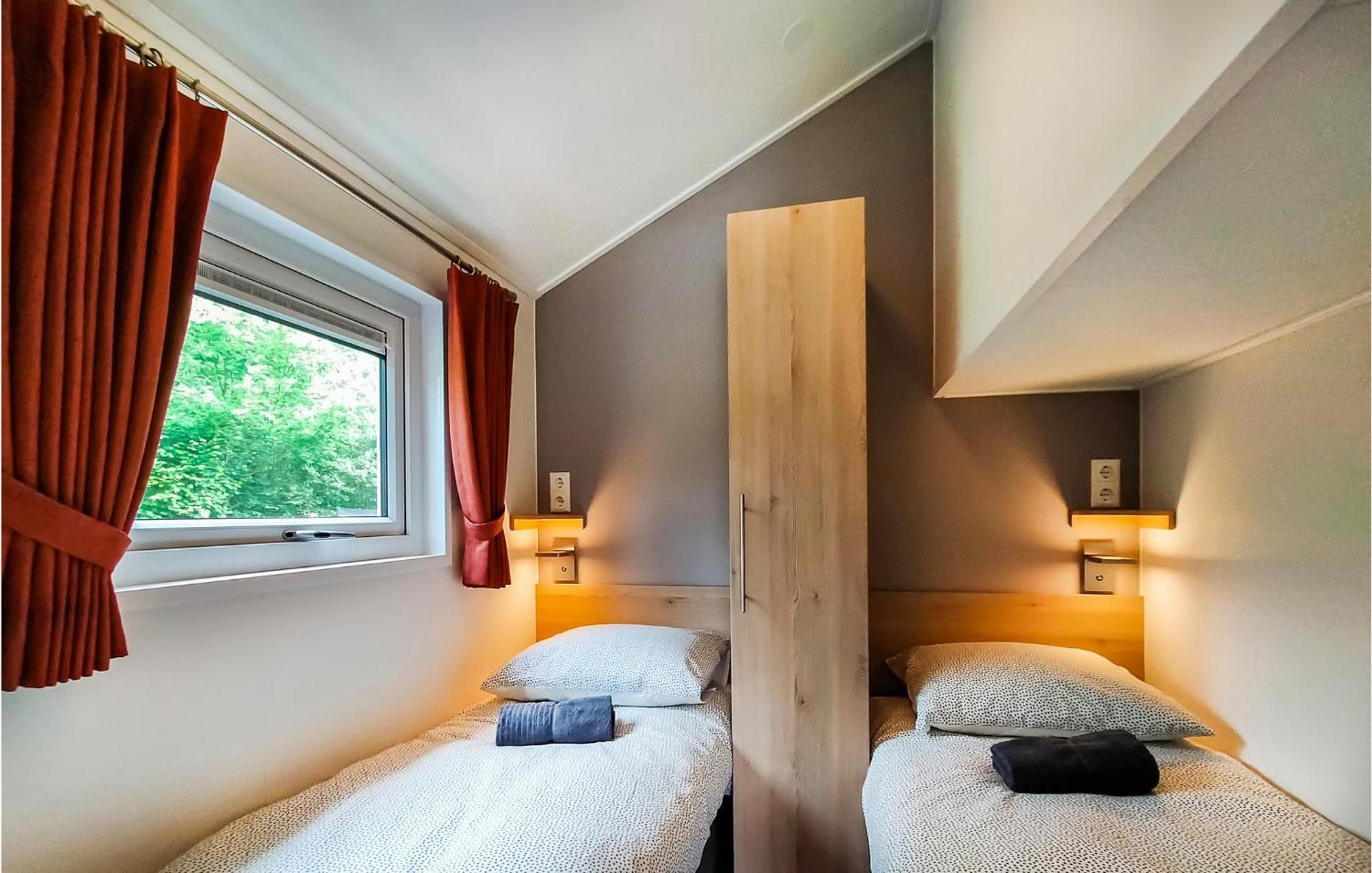 Chalet 49 Oosterwolde  المظهر الخارجي الصورة